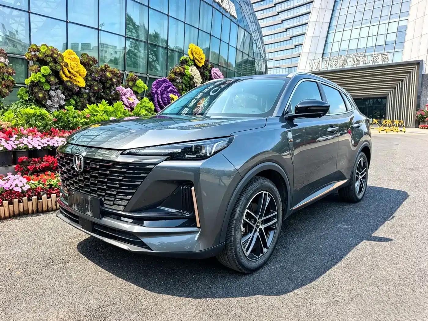 Changan CS55PLUS 2022 Second Generation 1.5T DCT Navigator Edition — миниатюра 1