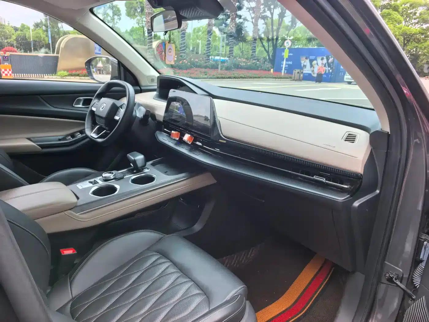 Changan CS55PLUS 2022 Second Generation 1.5T DCT Navigator Edition — миниатюра 8