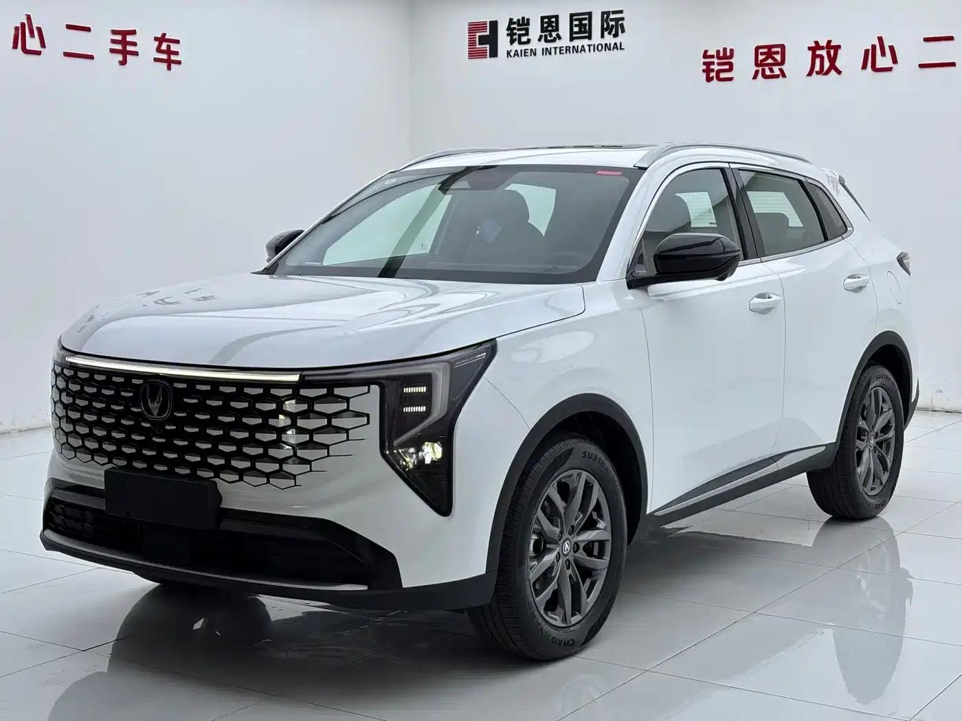 Changan CS55PLUS 2026 Model, Fourth Generation, New Blue Whale 1.5T Elite — миниатюра 1