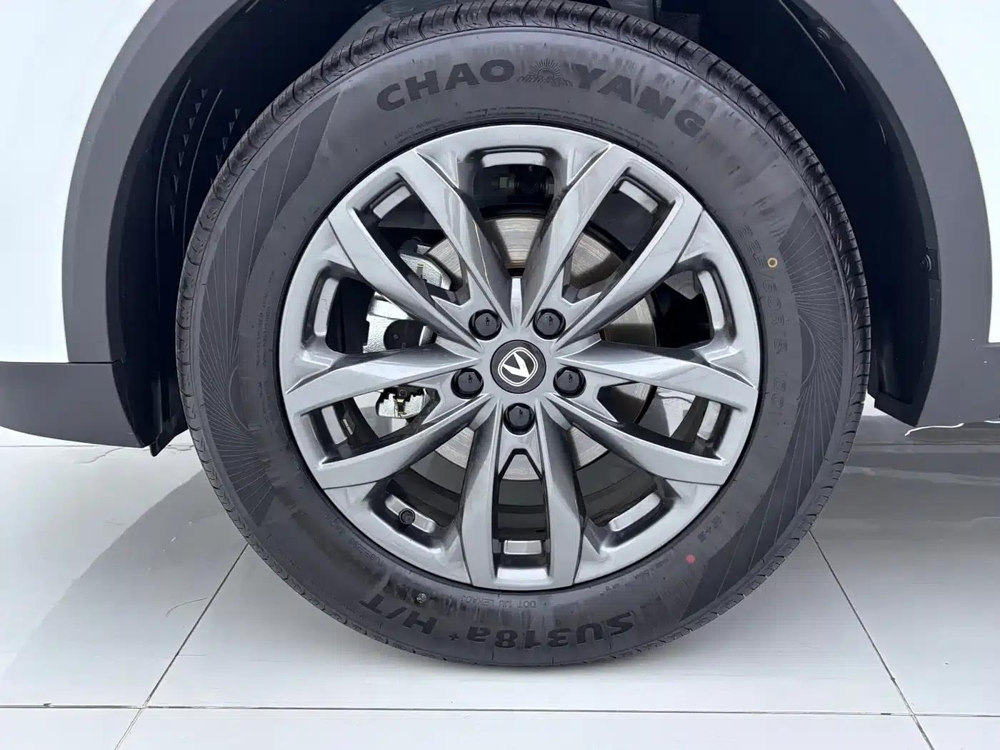Changan CS55PLUS 2026 Model, Fourth Generation, New Blue Whale 1.5T Elite — миниатюра 5