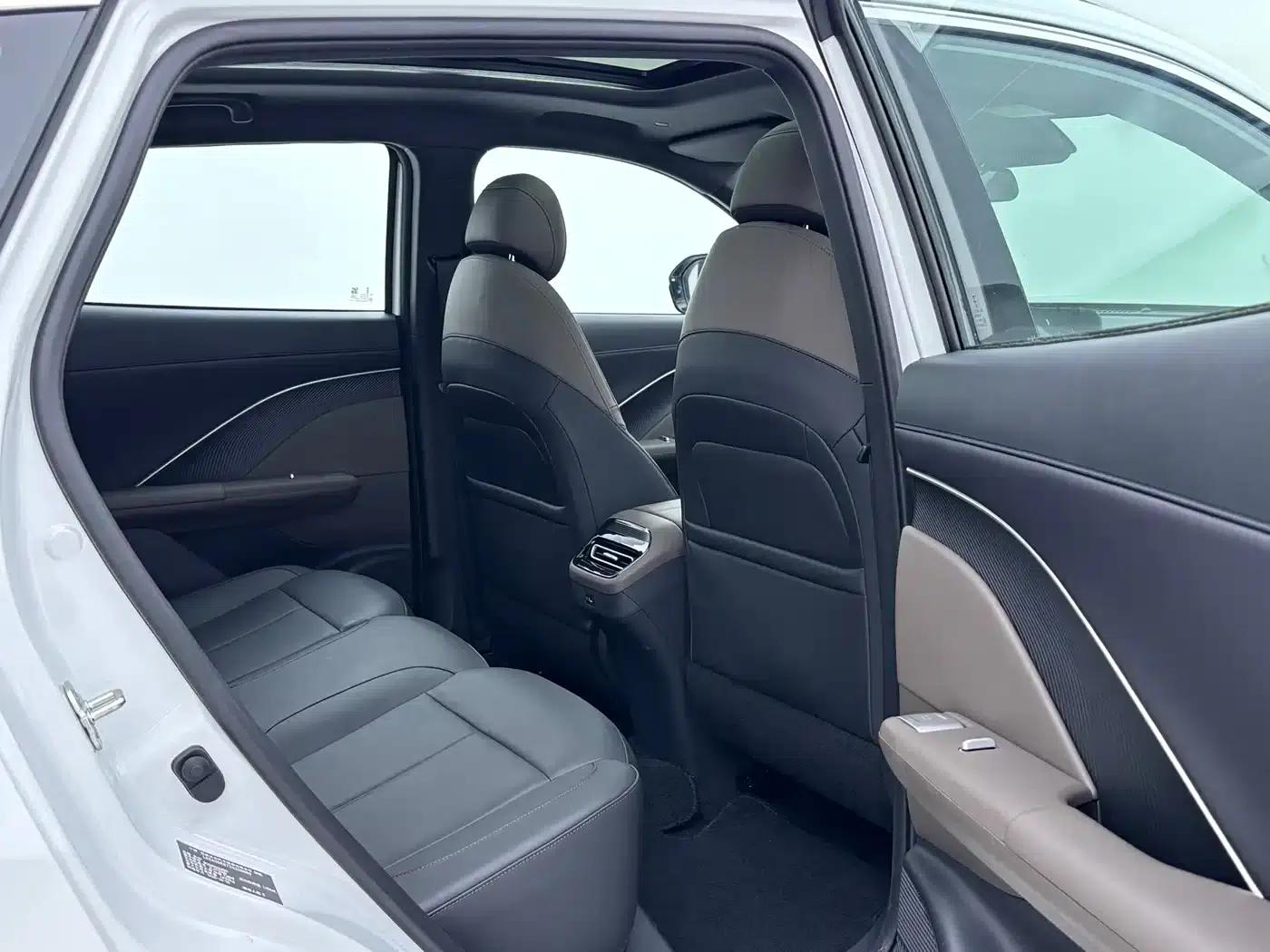 Changan CS55PLUS 2026 Model, Fourth Generation, New Blue Whale 1.5T Elite — миниатюра 7