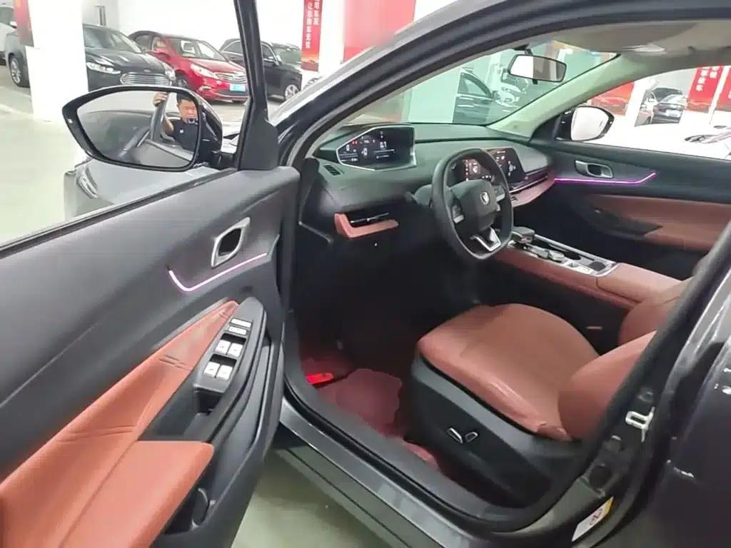 Changan CS55PLUS 2024 Model, Third Generation 1.5T DCT Premium Edition — миниатюра 16