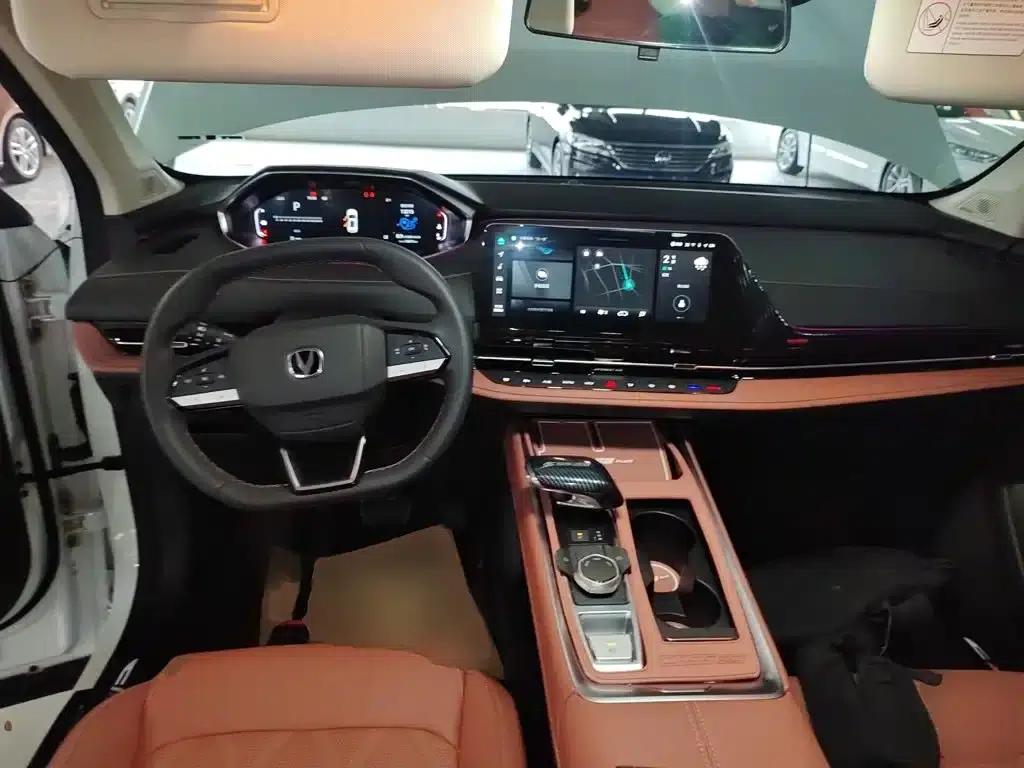 Changan CS55PLUS 2024 Model, Third Generation 1.5T DCT Premium Edition — миниатюра 6