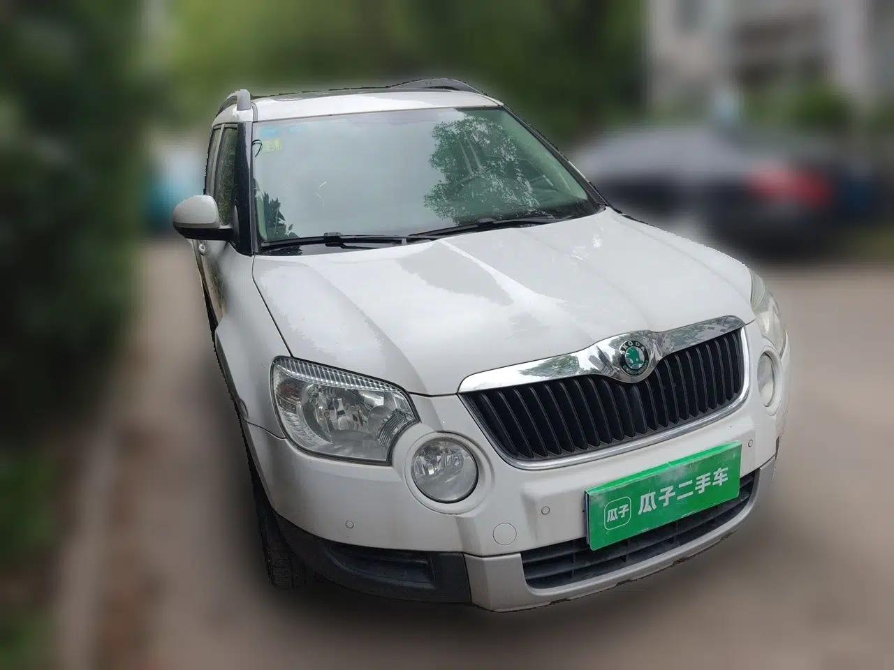 Skoda Yeti 2013 1.8T DSG Luxury Edition — миниатюра 3