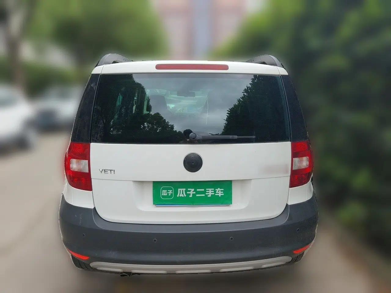 Skoda Yeti 2013 1.8T DSG Luxury Edition — миниатюра 5