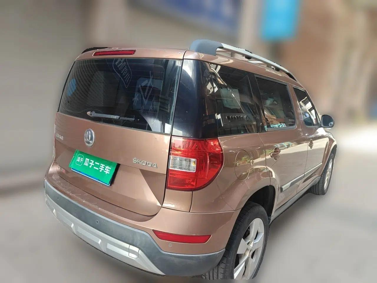 Skoda Yeti 2014 1.8TSI DSG Polar Edition — миниатюра 6