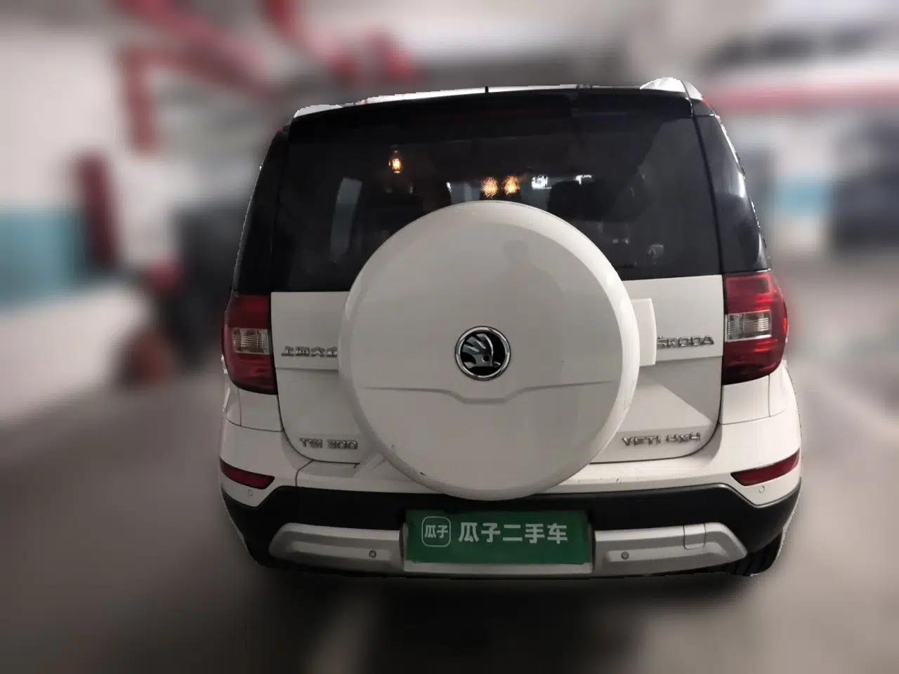 Skoda Yeti 2016 1.8TSI DSG Prestige Edition — миниатюра 5