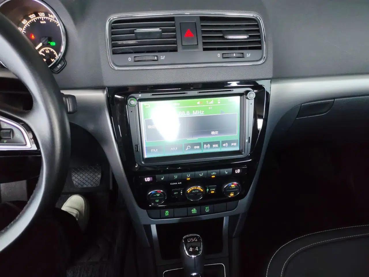 Skoda Yeti 2017 TSI300 DSG Luxury Edition — миниатюра 13