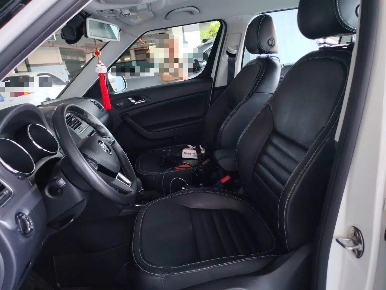 Skoda Yeti 2017 TSI300 DSG Luxury Edition — миниатюра 15