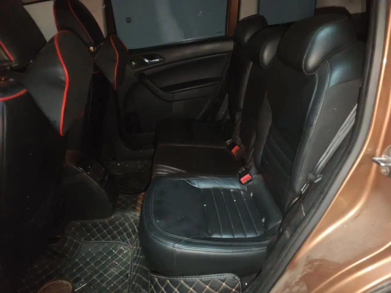 Skoda Yeti 2014 1.8TSI DSG Polar Edition — миниатюра 17