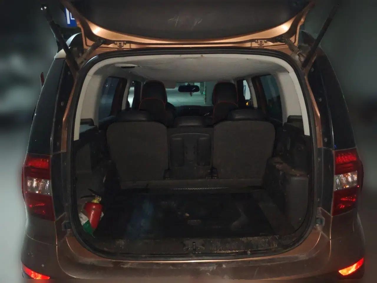 Skoda Yeti 2014 1.8TSI DSG Polar Edition — миниатюра 19