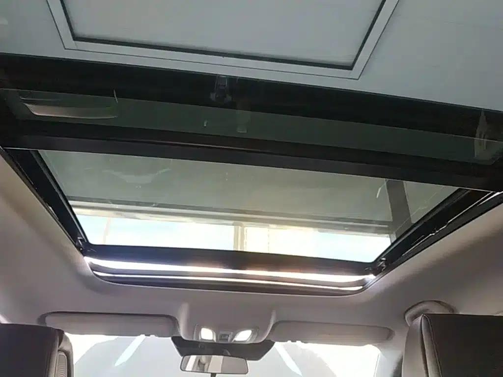 Changan UNI-K 2021 2.0T Premium Edition — миниатюра 18