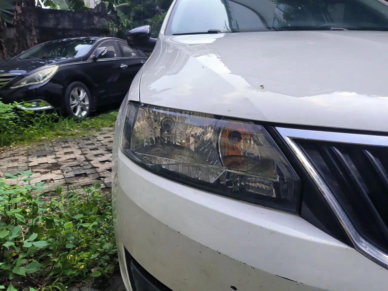 Skoda Rapid Spaceback 2014 1.6L Automatic Enjoyment Edition — миниатюра 7