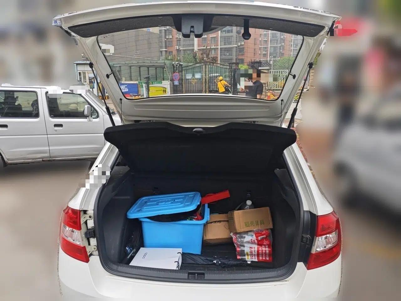 Skoda Rapid Spaceback 2014 1.4TSI DSG Enjoyment Edition — миниатюра 19