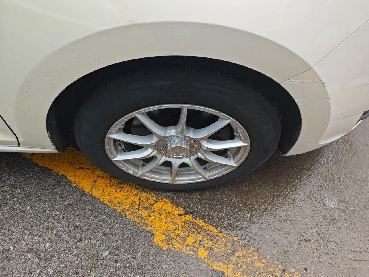 Skoda Rapid Spaceback 2014 1.4TSI DSG Enjoyment Edition — миниатюра 8