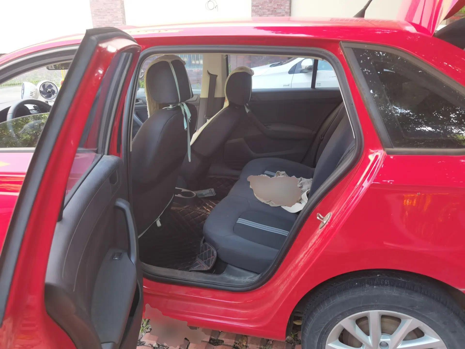 Skoda Rapid Spaceback 2020 1.5L Automatic Standard Edition — миниатюра 17