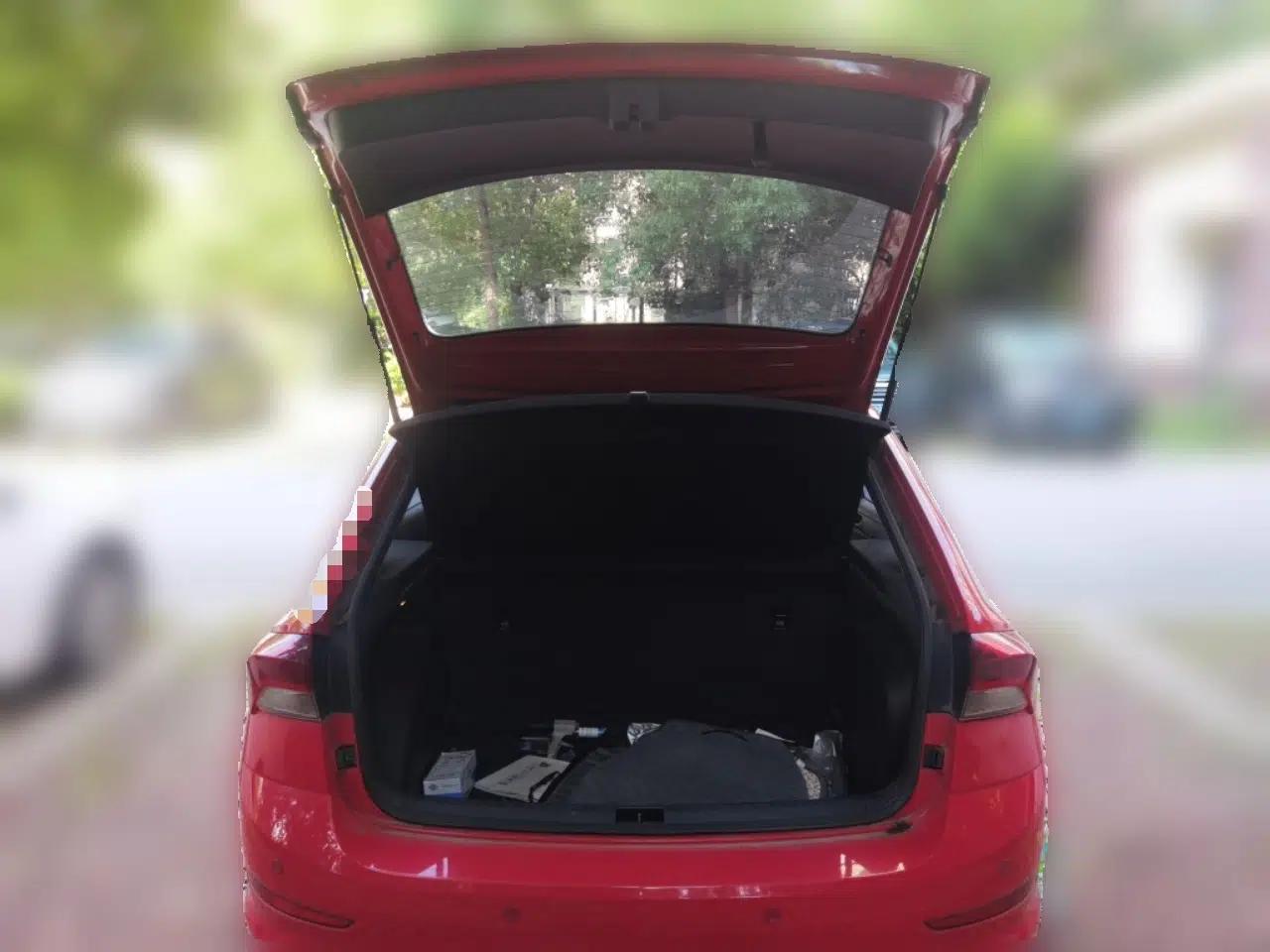 Skoda Rapid Spaceback 2020 1.5L Automatic Standard Edition — миниатюра 19