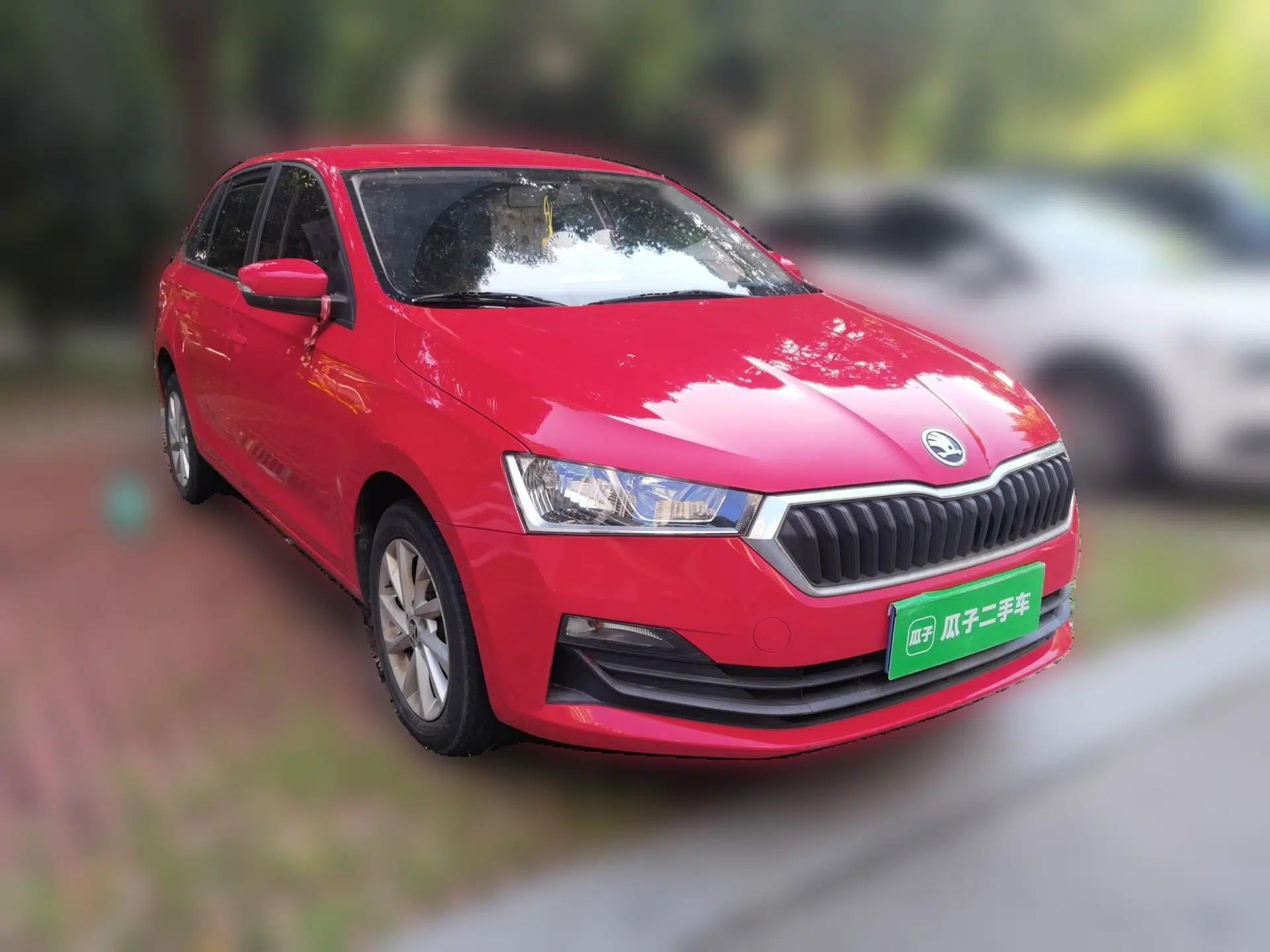 Skoda Rapid Spaceback 2020 1.5L Automatic Standard Edition — миниатюра 3