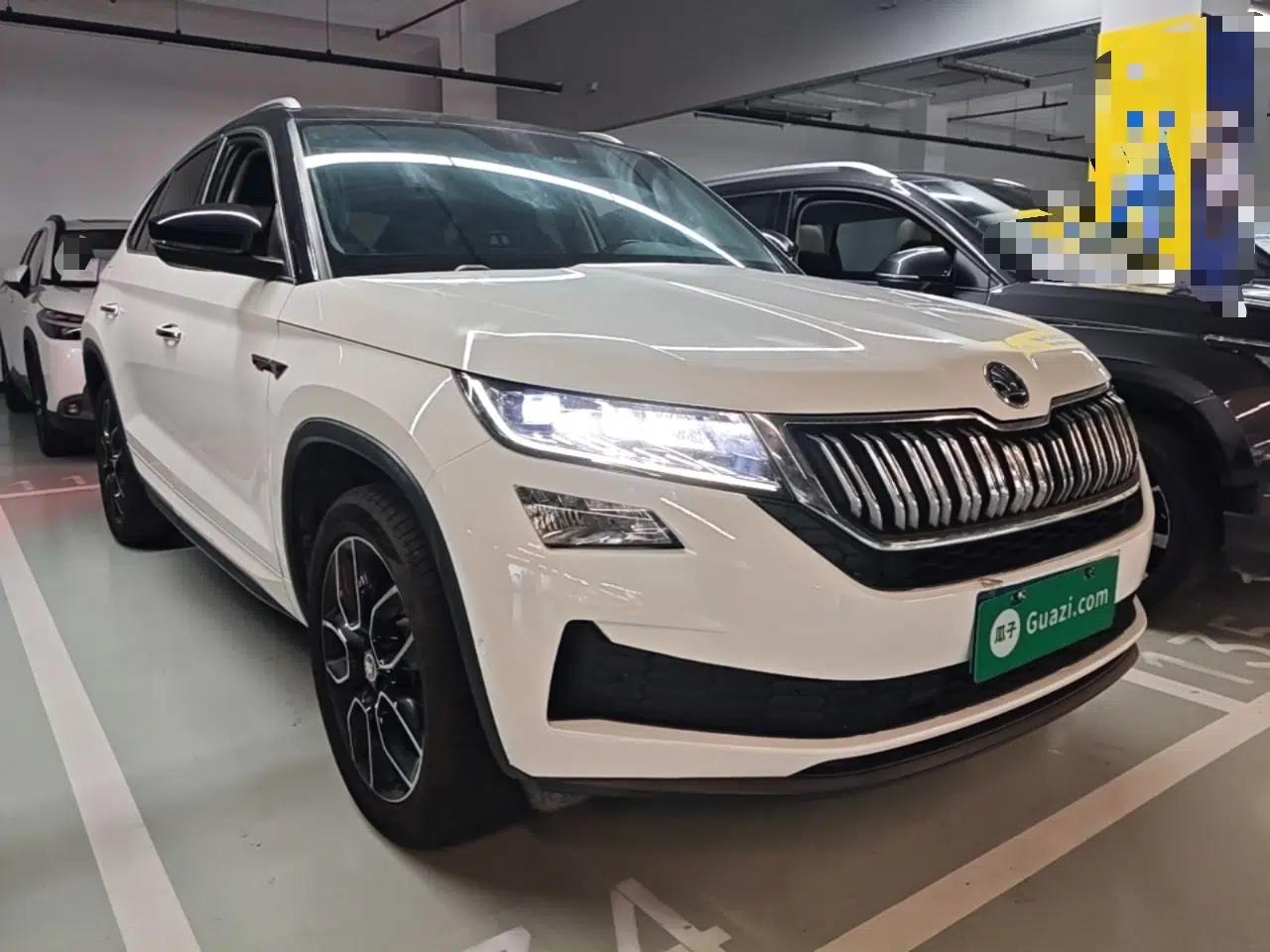 Skoda Kodiaq GT 2021 TSI330 Two-Wheel-Drive Luxury Edition — миниатюра 3