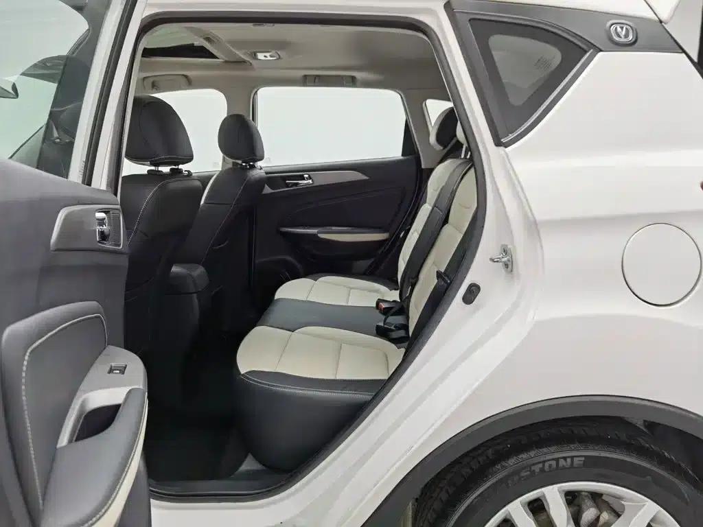 Changan CS35 2017 1.6L Manual Deluxe Edition — миниатюра 15