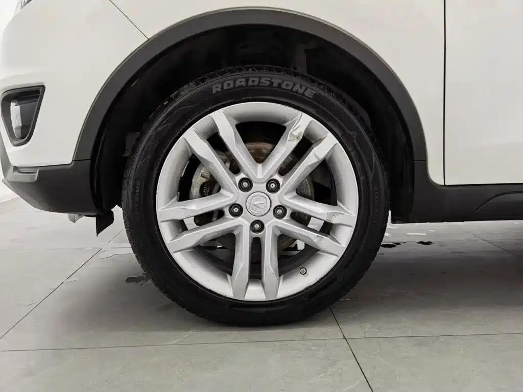 Changan CS35 2017 1.6L Manual Deluxe Edition — миниатюра 17
