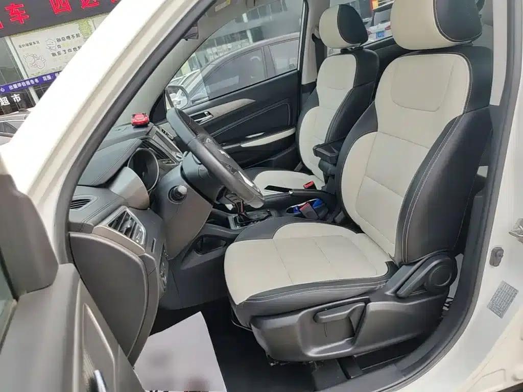 Changan CS35 2017 1.6L Automatic Deluxe Edition — миниатюра 15