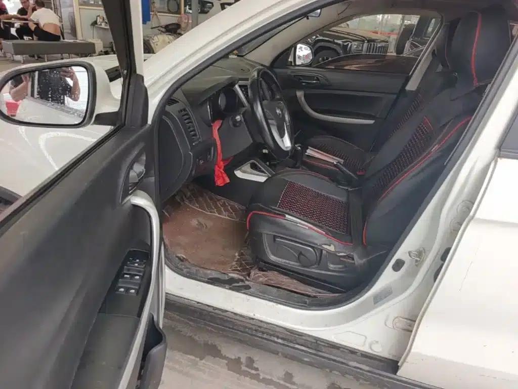Changan CS35 2016 1.6L Manual Deluxe Edition (National V Emission Standard) — миниатюра 16