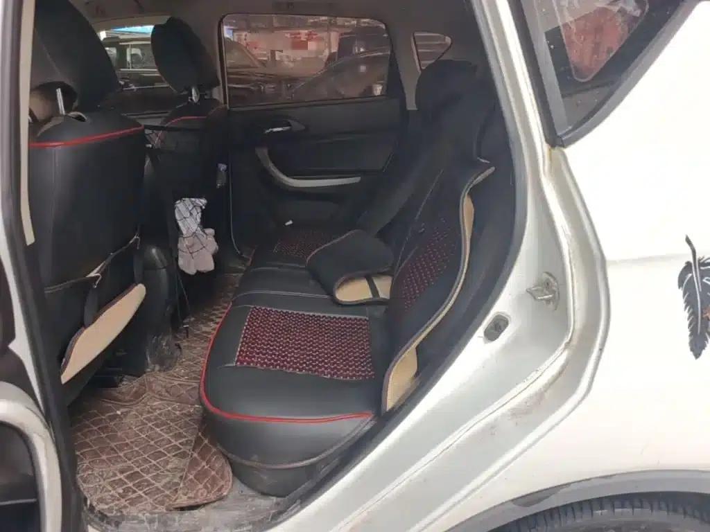 Changan CS35 2016 1.6L Manual Deluxe Edition (National V Emission Standard) — миниатюра 17