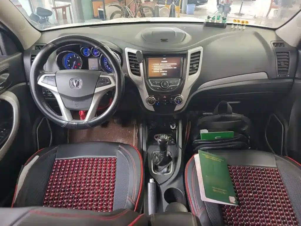 Changan CS35 2016 1.6L Manual Deluxe Edition (National V Emission Standard) — миниатюра 10