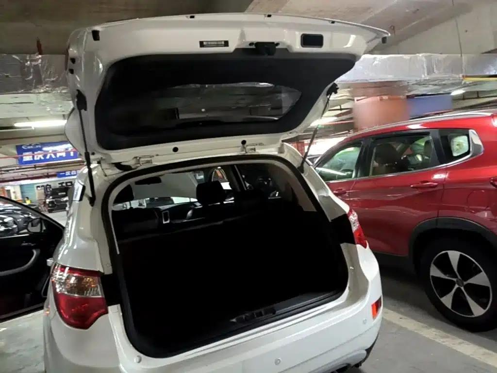 Changan CS35 2015 1.6L Manual Premium Edition (National IV Emission Standard) — миниатюра 19