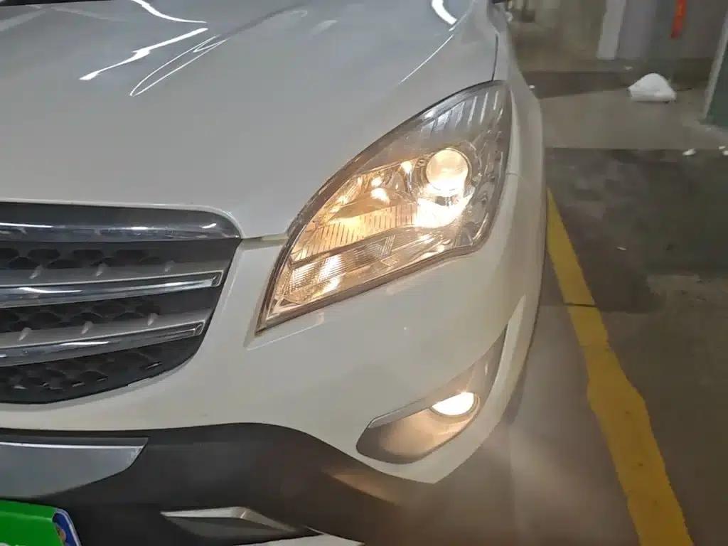 Changan CS35 2015 1.6L Manual Deluxe Edition (National IV Emission Standard) — миниатюра 24