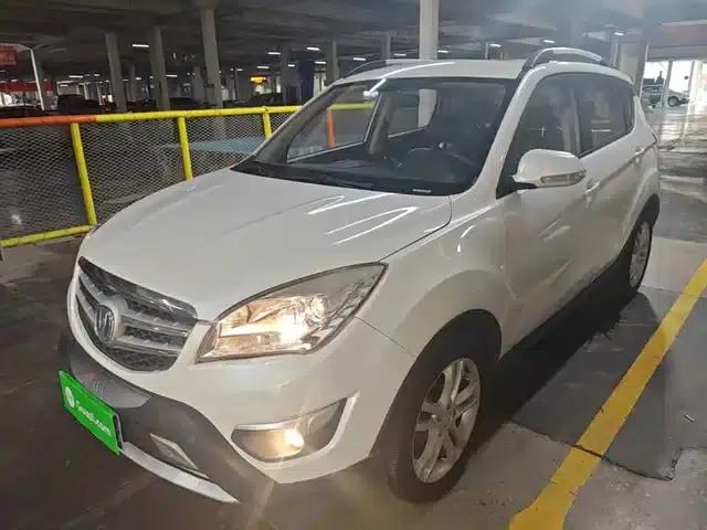 Changan CS35 2015 1.6L Manual Deluxe Edition (National IV Emission Standard)