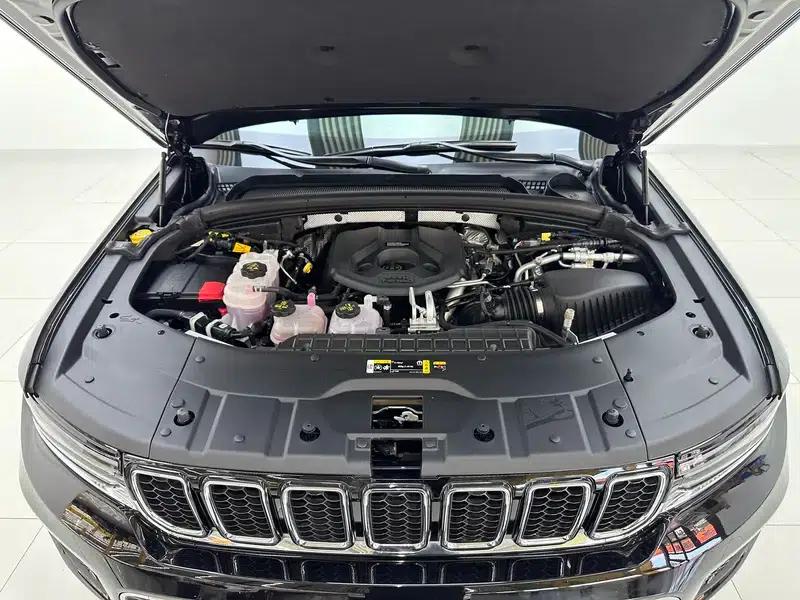 2023 Jeep Grand Cherokee 4xe (Imported) 2.0T Peak Edition — миниатюра 10