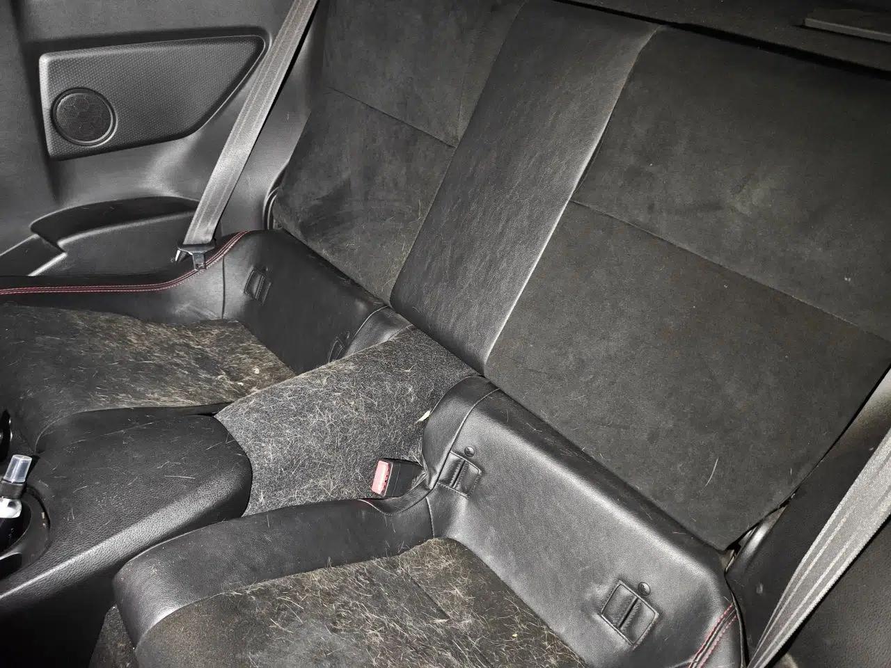 Subaru BRZ 2013 2.0i Automatic Luxury Model — миниатюра 17