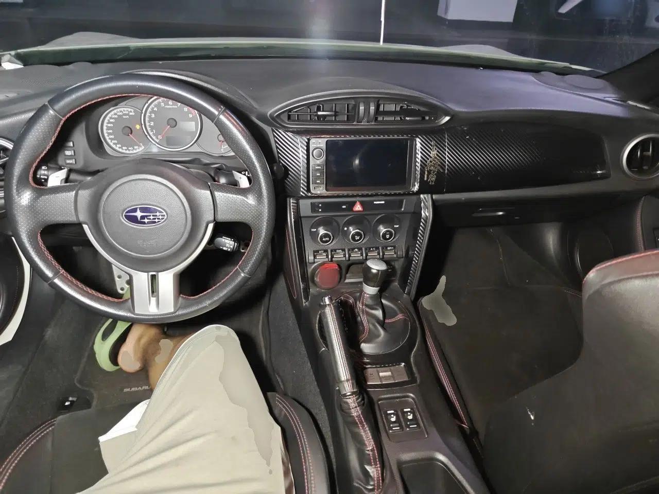 Subaru BRZ 2013 2.0i Automatic Luxury Model — миниатюра 9