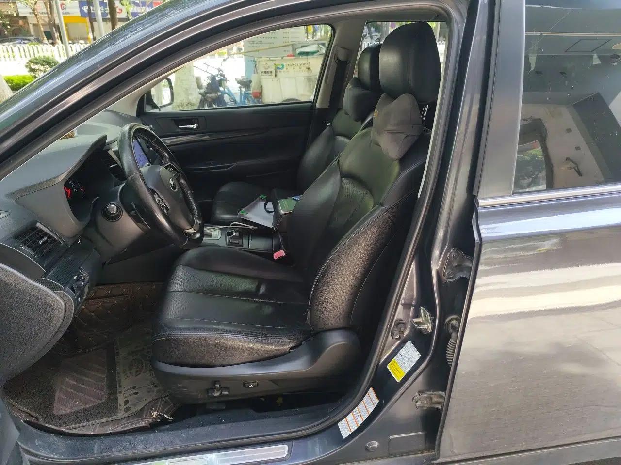 Subaru Outback 2013 2.5i Sport Navigation Edition — миниатюра 15