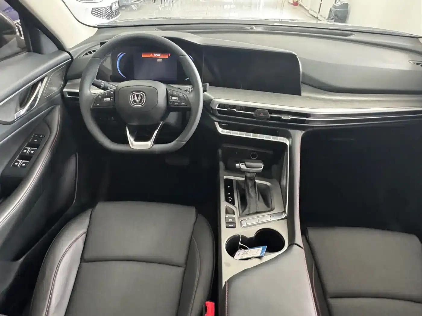 Changan CS35PLUS 2021 Facelift Blue Whale NE 1.4T DCT Premium Edition — миниатюра 9
