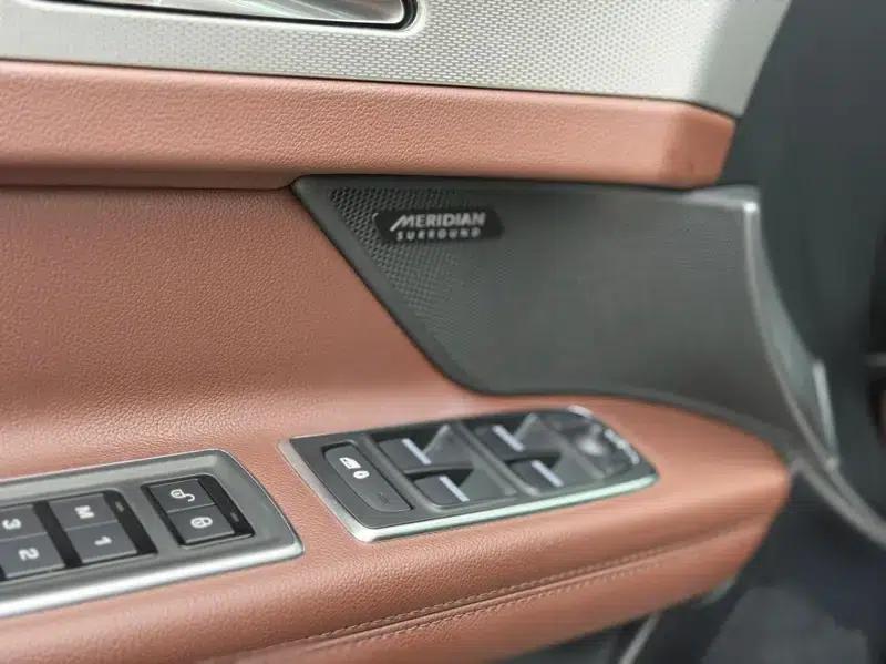2018 Jaguar XFL 2.0T 250PS Luxury Edition — миниатюра 13