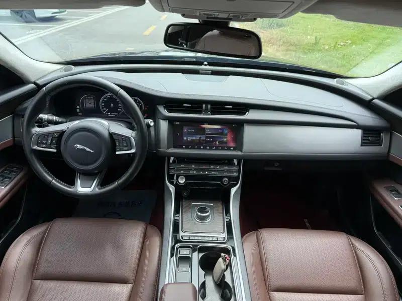 2018 Jaguar XFL 2.0T 250PS Luxury Edition — миниатюра 8