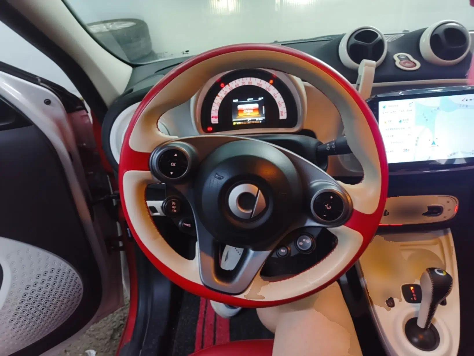 smart forfour 2016 1.0L 52 kW Passion Edition — миниатюра 18