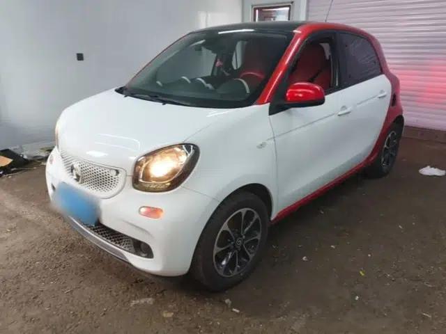 smart forfour 2016 1.0L 52 kW Passion Edition