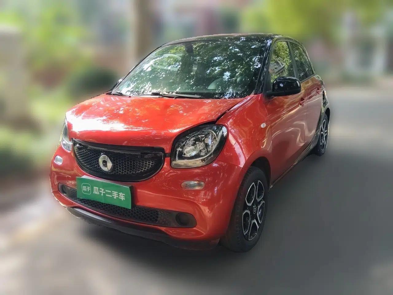 smart forfour 2016 0.9T 66 kW Pioneer Edition — миниатюра 1