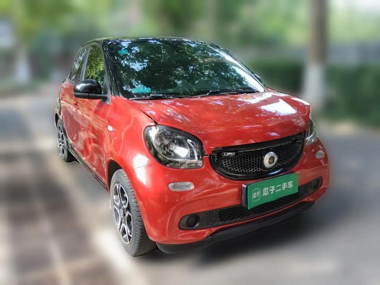 smart forfour 2016 0.9T 66 kW Pioneer Edition — миниатюра 3