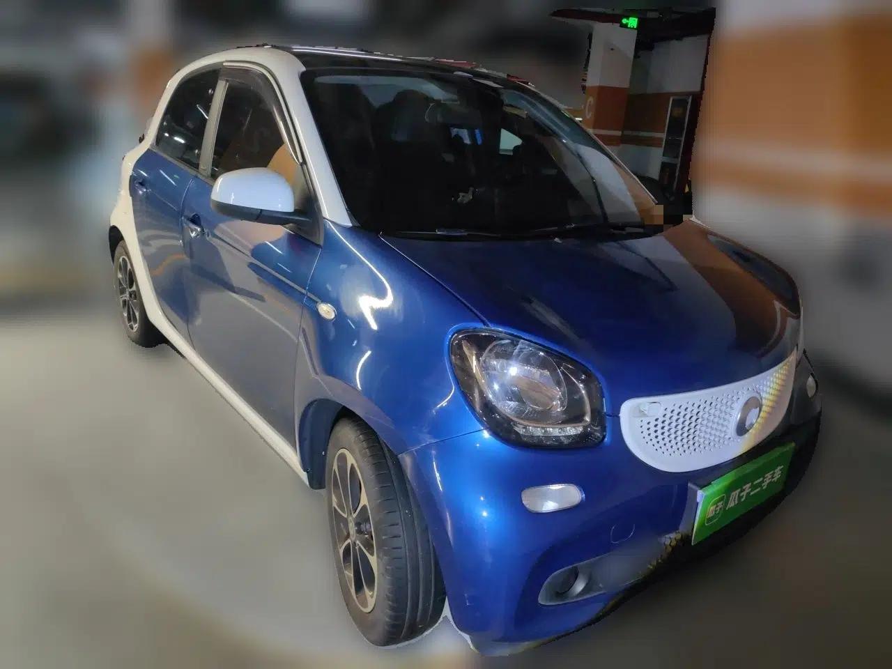 smart forfour 2016 1.0L 52 kW Passion Edition — миниатюра 3