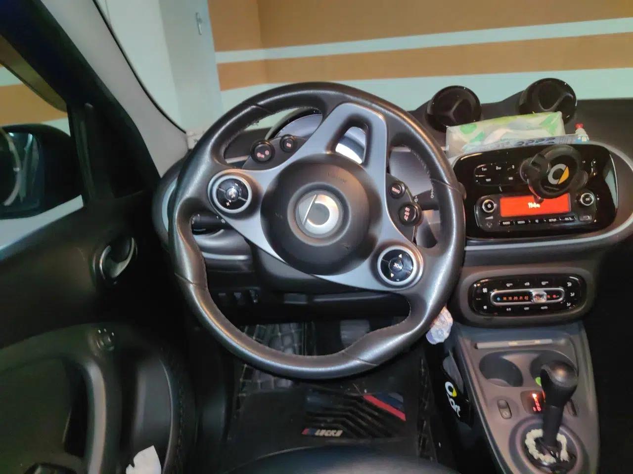smart forfour 2016 1.0L 52 kW Passion Edition — миниатюра 10