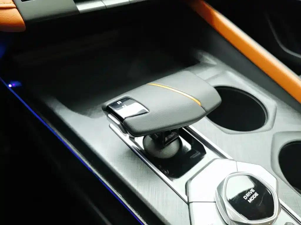 Changan UNI-V Smart Electric iDD 2023 Model, Smart Electric iDD 1.5T, 113km/h Smart Fun Edition — миниатюра 13