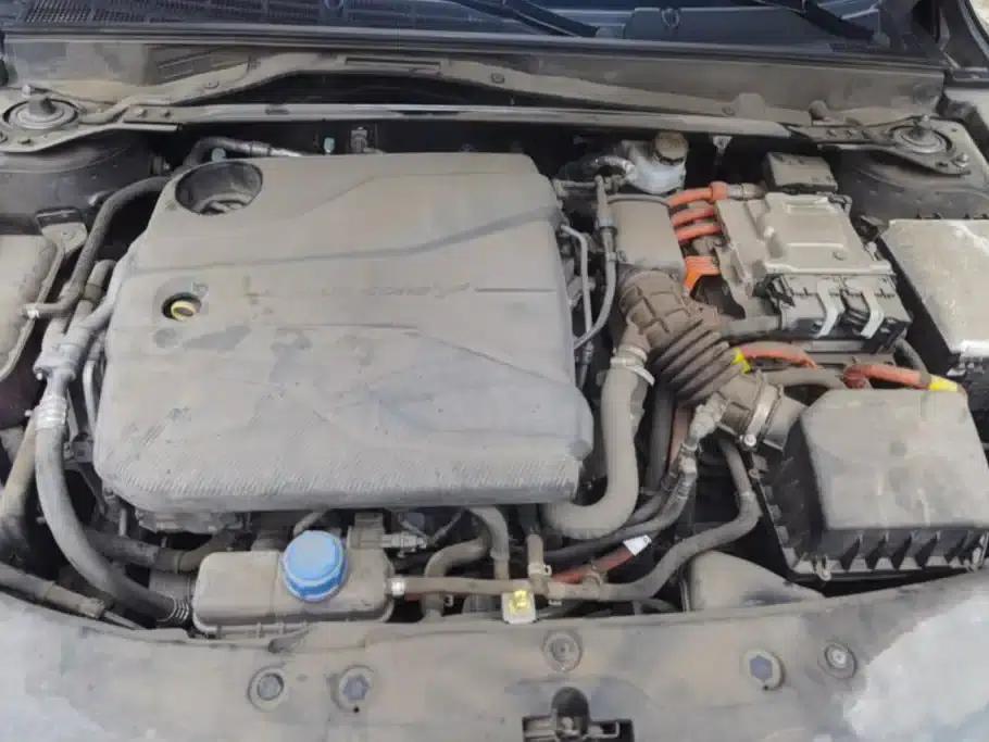 Changan UNI-V Smart Electric iDD 2023 Model, Smart Electric iDD 1.5T, 113km/h Smart Fun Edition — миниатюра 10