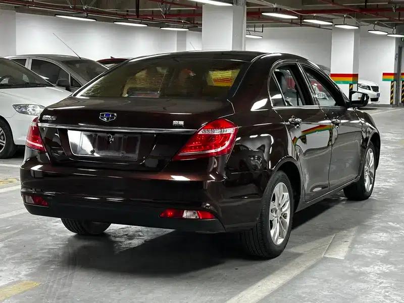 Geely Emgrand 2015 Sedan 1.3T CVT Upgrade Edition — миниатюра 7