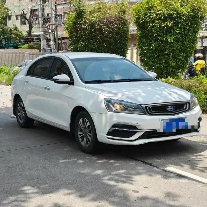 Geely Emgrand 2018 1.5L Manual Upward Connected Edition — миниатюра 3