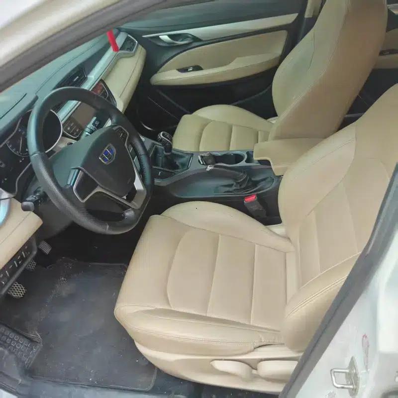 Geely Emgrand 2018 1.5L Manual Upward Connected Edition — миниатюра 8